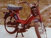 本田70年代设计的骑式车, 排量虽小, 但是经典造型让人着迷