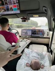 婴儿躺在副驾驶, 汽车的多元化使用是对是错?